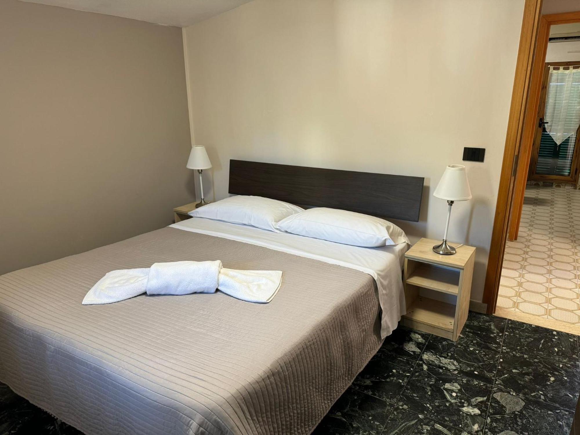Hotel Lora Rda Luxury Bordighera Exteriör bild